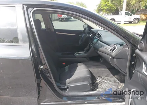 2018 Honda Civic Ex z USA, uszkodzony, nr VIN 19XFC2F79JE020192